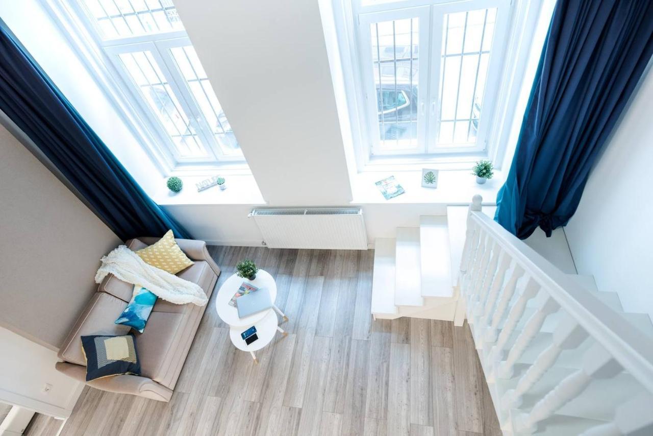 Newly Refurbished Home At Superb Location 布达佩斯 外观 照片