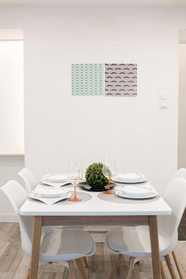 Newly Refurbished Home At Superb Location 布达佩斯 外观 照片